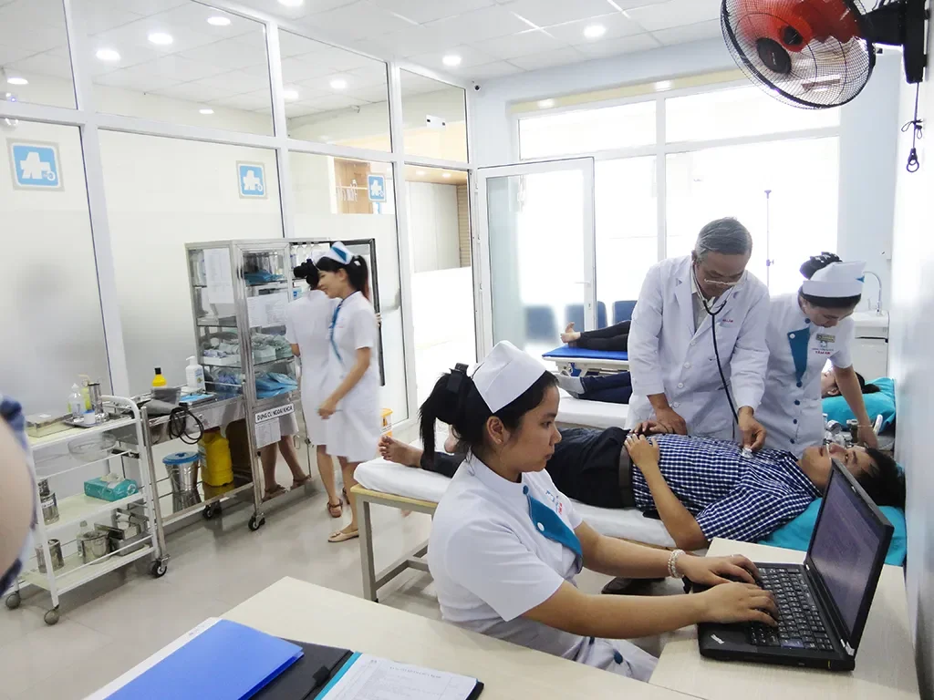 Phòng khám chuyên khoa là gì?